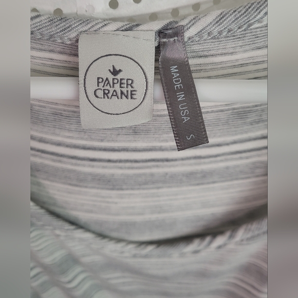 Light, Sleevless Summer Dress - Picture 3 of 4